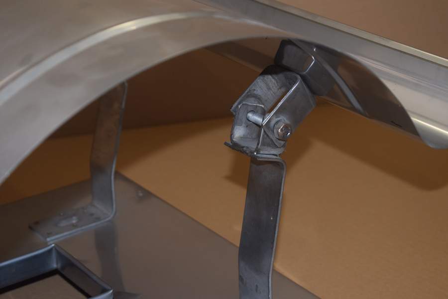 alu-systemtec eilenburg gmbh: Kaminabdeckung